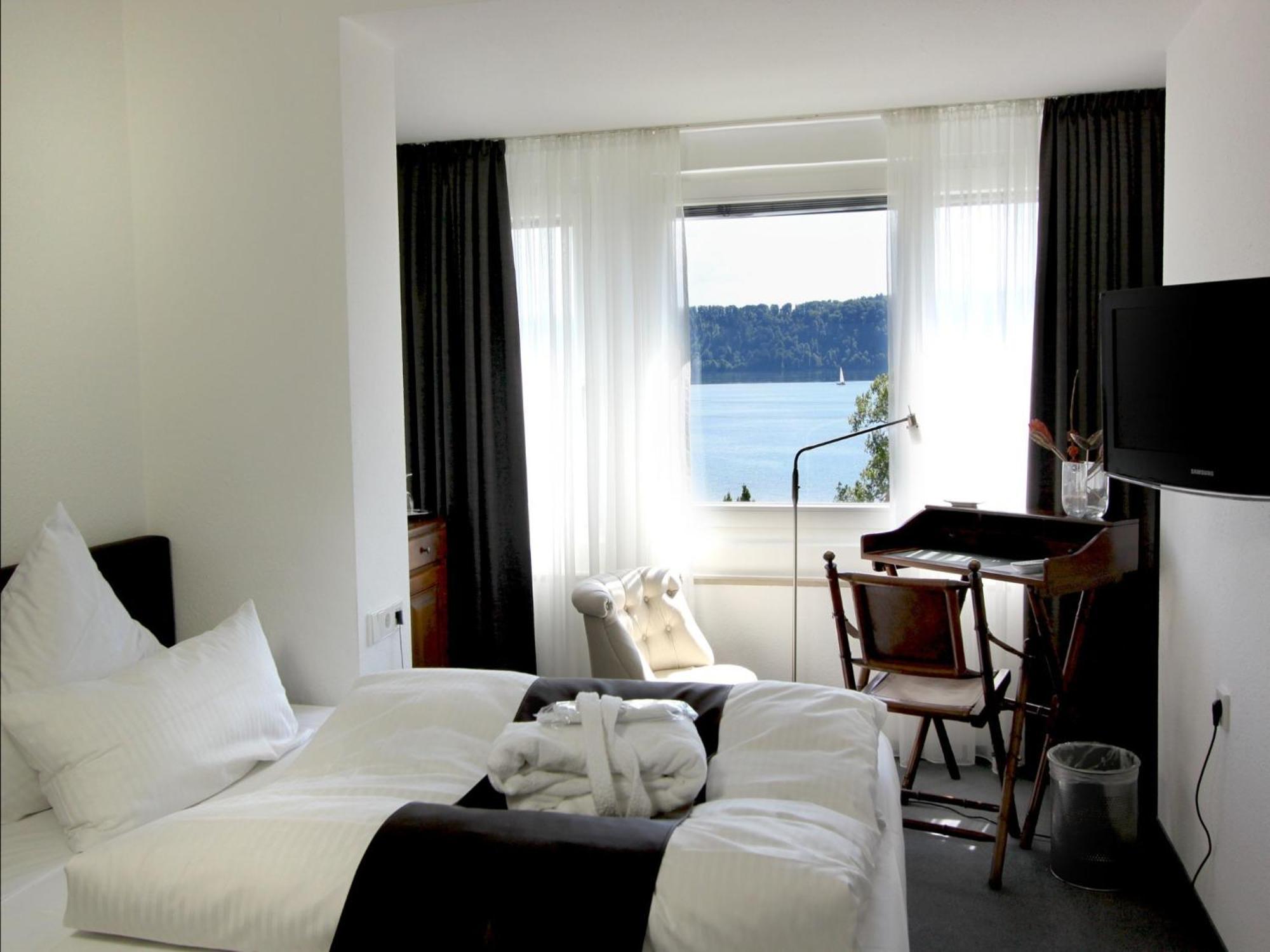 Lupinenhotel Bodensee Sipplingen Pokoj fotografie