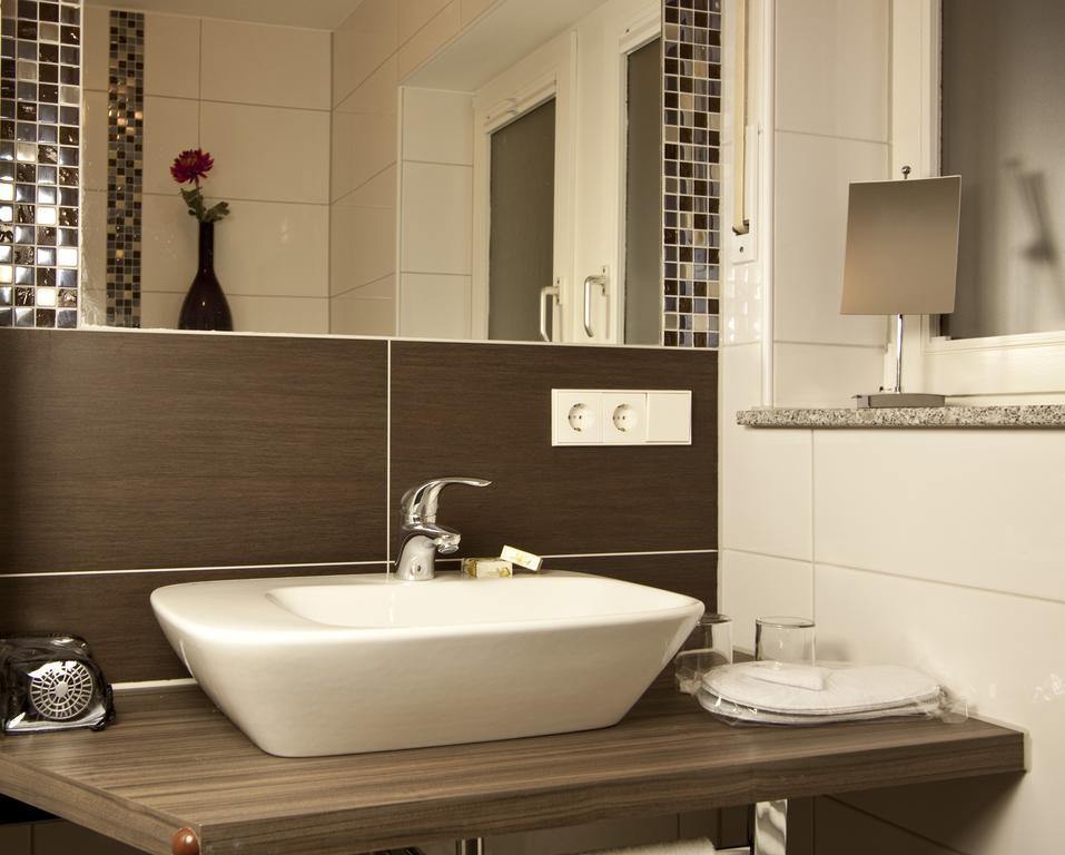 Lupinenhotel Bodensee Sipplingen Pokoj fotografie
