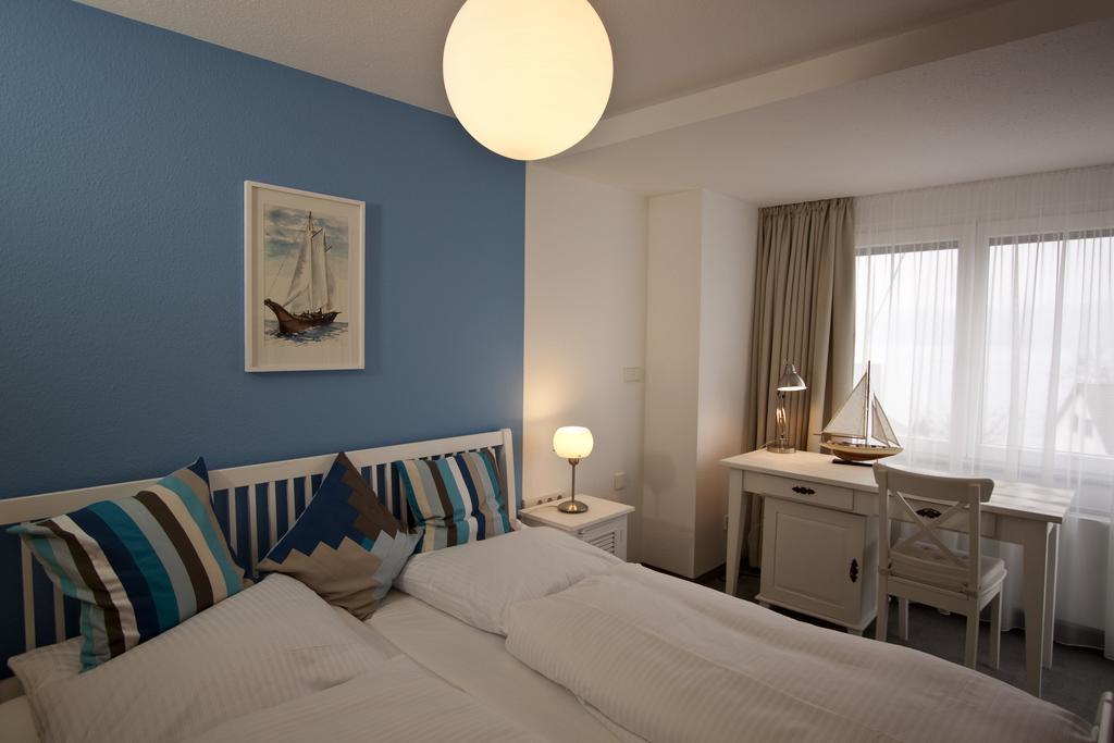 Lupinenhotel Bodensee Sipplingen Pokoj fotografie