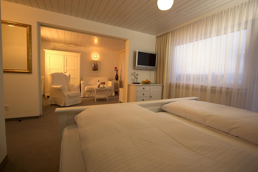 Lupinenhotel Bodensee Sipplingen Pokoj fotografie